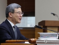 발언하는 이동원 양형위원회 위원장